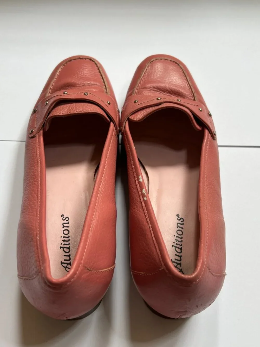 Auditions Pink Pebbled Leather Loafers  W 8 1/2